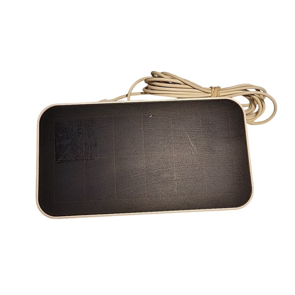 ARLO Solar Panel Charger Replacement VMA5600 -rounded - white USED NOT TESTED